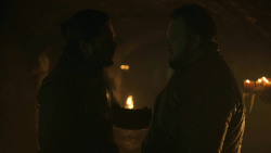 extant_GameOfThrones_8x01-Winterfell_4571