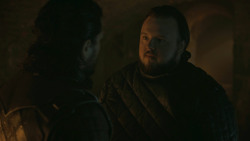 extant_GameOfThrones_8x01-Winterfell_4583