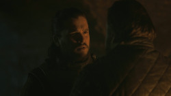 extant_GameOfThrones_8x01-Winterfell_4590