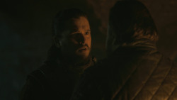 extant_GameOfThrones_8x01-Winterfell_4595