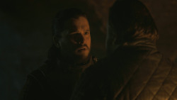 extant_GameOfThrones_8x01-Winterfell_4597