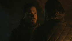 extant_GameOfThrones_8x01-Winterfell_4598