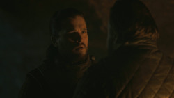 extant_GameOfThrones_8x01-Winterfell_4599