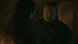 extant_GameOfThrones_8x01-Winterfell_4620