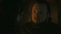 extant_GameOfThrones_8x01-Winterfell_4630