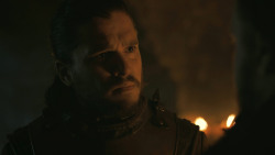 extant_GameOfThrones_8x01-Winterfell_4633