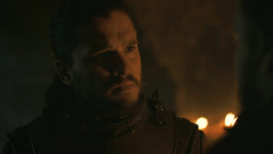 extant_GameOfThrones_8x01-Winterfell_4634