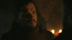 extant_GameOfThrones_8x01-Winterfell_4636