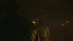 extant_GameOfThrones_8x01-Winterfell_4675