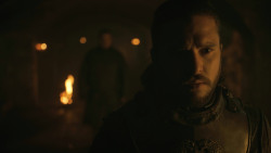 extant_GameOfThrones_8x01-Winterfell_4688