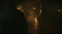 extant_GameOfThrones_8x01-Winterfell_4697