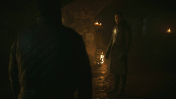 extant_GameOfThrones_8x01-Winterfell_4700