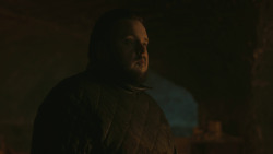 extant_GameOfThrones_8x01-Winterfell_4726