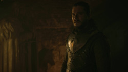 extant_GameOfThrones_8x01-Winterfell_4734