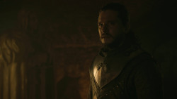 extant_GameOfThrones_8x01-Winterfell_4743