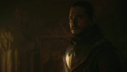 extant_GameOfThrones_8x01-Winterfell_4749