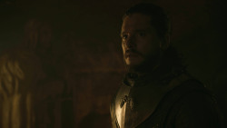 extant_GameOfThrones_8x01-Winterfell_4752