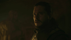 extant_GameOfThrones_8x01-Winterfell_4769