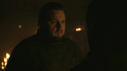 extant_GameOfThrones_8x01-Winterfell_4787