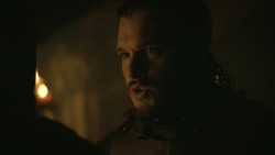 extant_GameOfThrones_8x01-Winterfell_4792