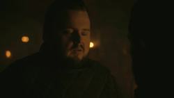 extant_GameOfThrones_8x01-Winterfell_4797