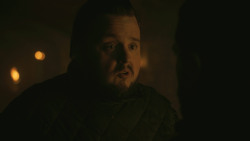 extant_GameOfThrones_8x01-Winterfell_4810