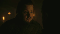 extant_GameOfThrones_8x01-Winterfell_4811