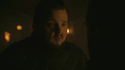 extant_GameOfThrones_8x01-Winterfell_4812
