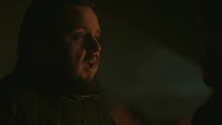 extant_GameOfThrones_8x01-Winterfell_4838