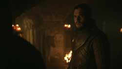 extant_GameOfThrones_8x01-Winterfell_4855