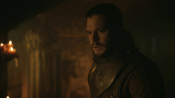 extant_GameOfThrones_8x01-Winterfell_4873