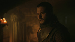 extant_GameOfThrones_8x01-Winterfell_4876