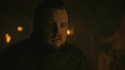 extant_GameOfThrones_8x01-Winterfell_4883