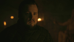 extant_GameOfThrones_8x01-Winterfell_4894