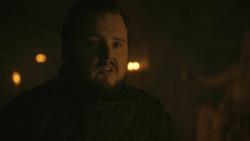 extant_GameOfThrones_8x01-Winterfell_4895