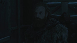 extant_GameOfThrones_8x01-Winterfell_4932