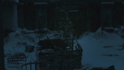 extant_GameOfThrones_8x01-Winterfell_4950