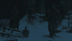 extant_GameOfThrones_8x01-Winterfell_4965