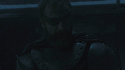 extant_GameOfThrones_8x01-Winterfell_4979