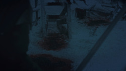 extant_GameOfThrones_8x01-Winterfell_4984