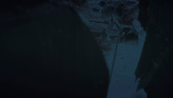 extant_GameOfThrones_8x01-Winterfell_4987