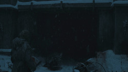 extant_GameOfThrones_8x01-Winterfell_4993