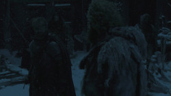 extant_GameOfThrones_8x01-Winterfell_5002