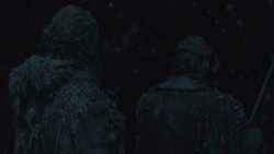 extant_GameOfThrones_8x01-Winterfell_5016