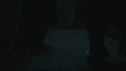 extant_GameOfThrones_8x01-Winterfell_5031