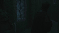 extant_GameOfThrones_8x01-Winterfell_5048