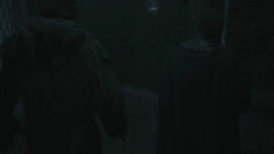 extant_GameOfThrones_8x01-Winterfell_5051