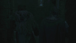 extant_GameOfThrones_8x01-Winterfell_5054