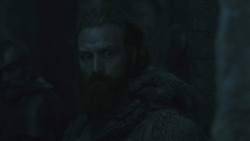 extant_GameOfThrones_8x01-Winterfell_5058