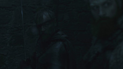 extant_GameOfThrones_8x01-Winterfell_5063